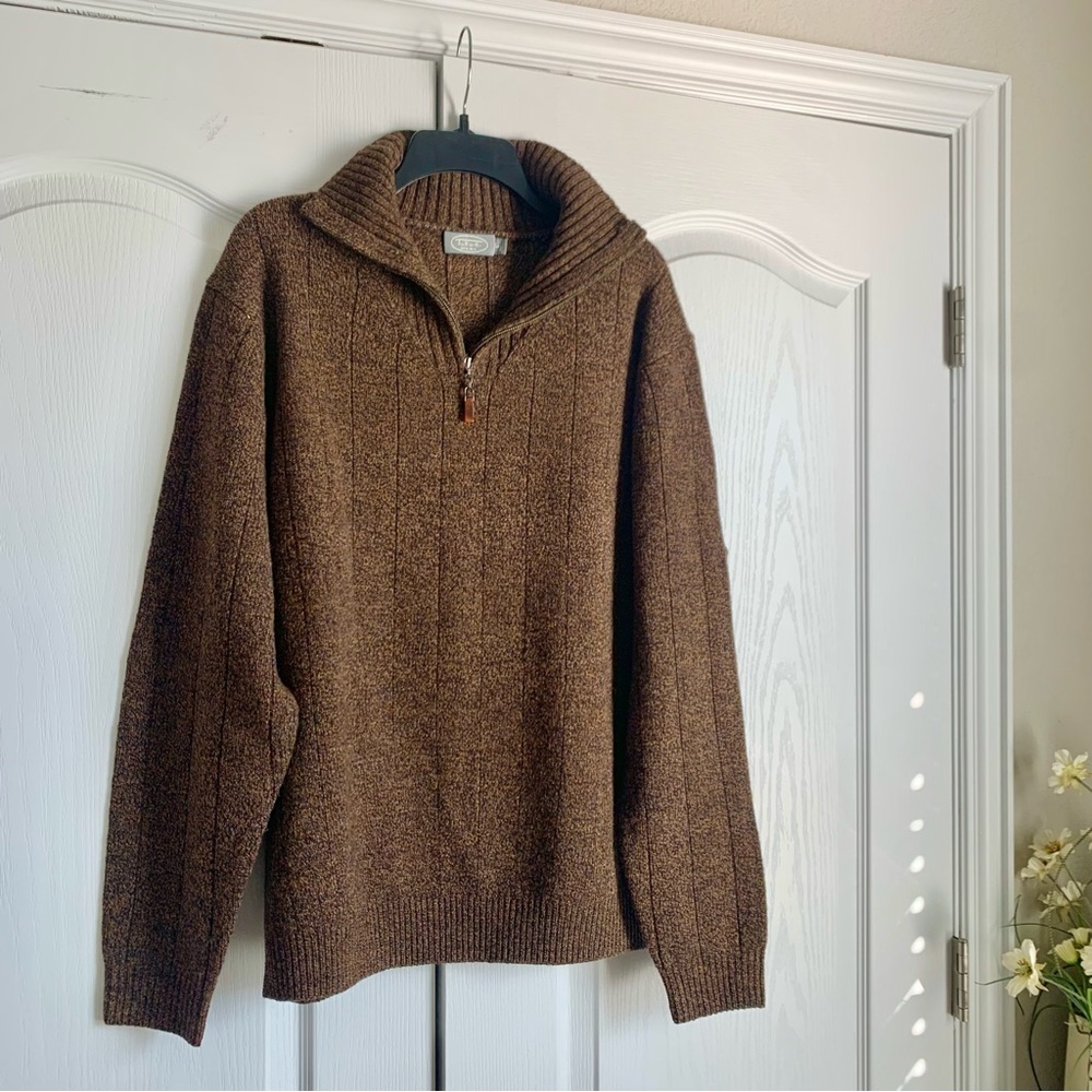 ⁠Talbots Mens Merino Wool Blend Quarter Zip Pullover Sweater Brown Knit Large